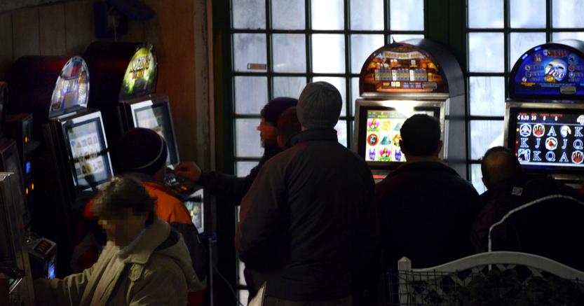 Nel primo semestre 2017 gli italiani hanno speso quasi 10 miliardi di euro in giochi