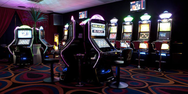 Viaggio nel mondo delle VLT, l’alter ego delle slot machine